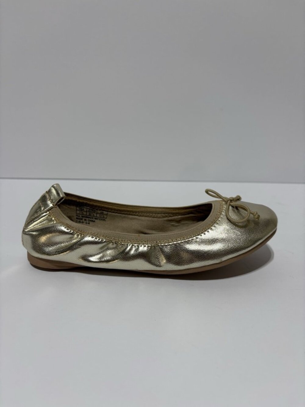 Kenneth Cole Reaction Kids’ Copy Tap Gold Slip-On Flats, Girls’ Size 1.5 M